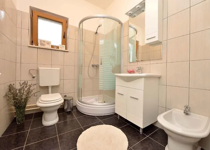 - Insel Ugljan 7467 *